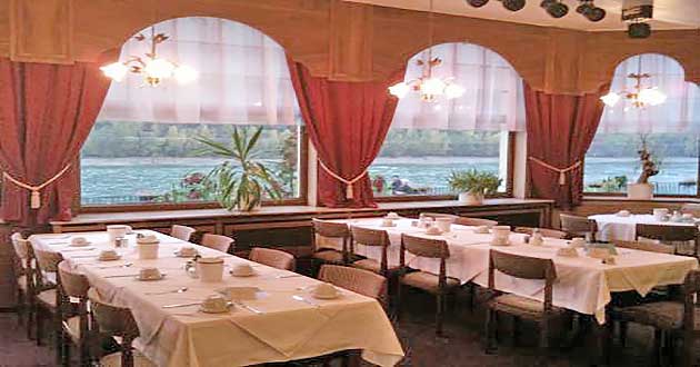 Urlaub �ber Pfingsten am Mittelrhein, Pfingsturlaub direkt am Rheinufer in Boppard am Rhein im Tal der Loreley